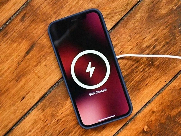 新政镇苹果手机维修分享iPhone 12可以随便充电吗 